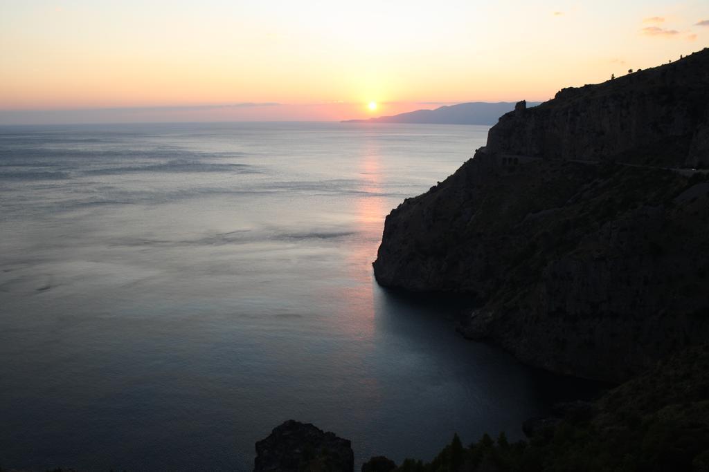 B&B Calandrella Maratea Bagian luar foto